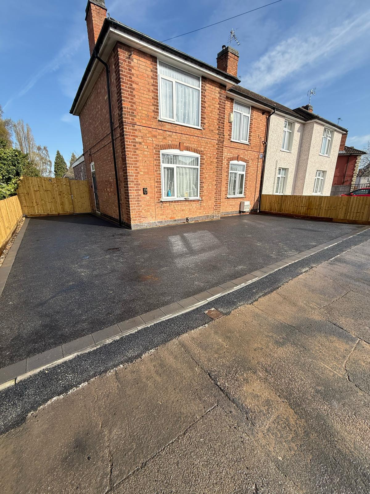 Tarmac driveways